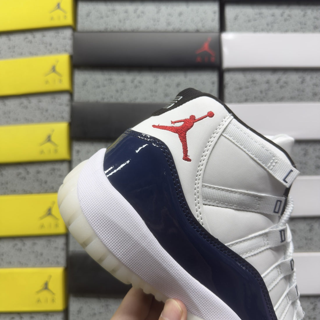 Air Jordan 11 Win Like 82