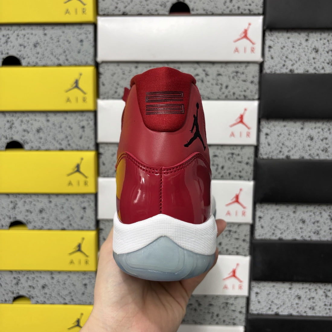 Air Jordan 11 Win Like 96 Gym Red