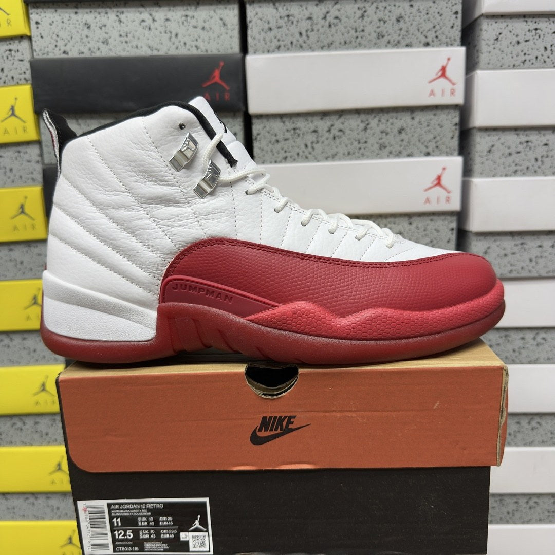 Air Jordan 12 Cherry