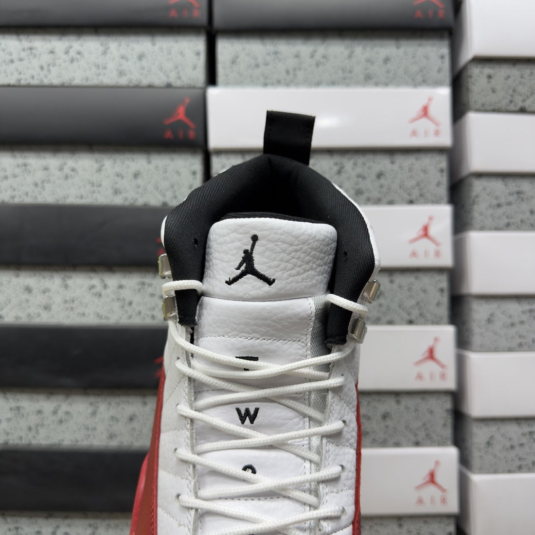 Air Jordan 12 Cherry