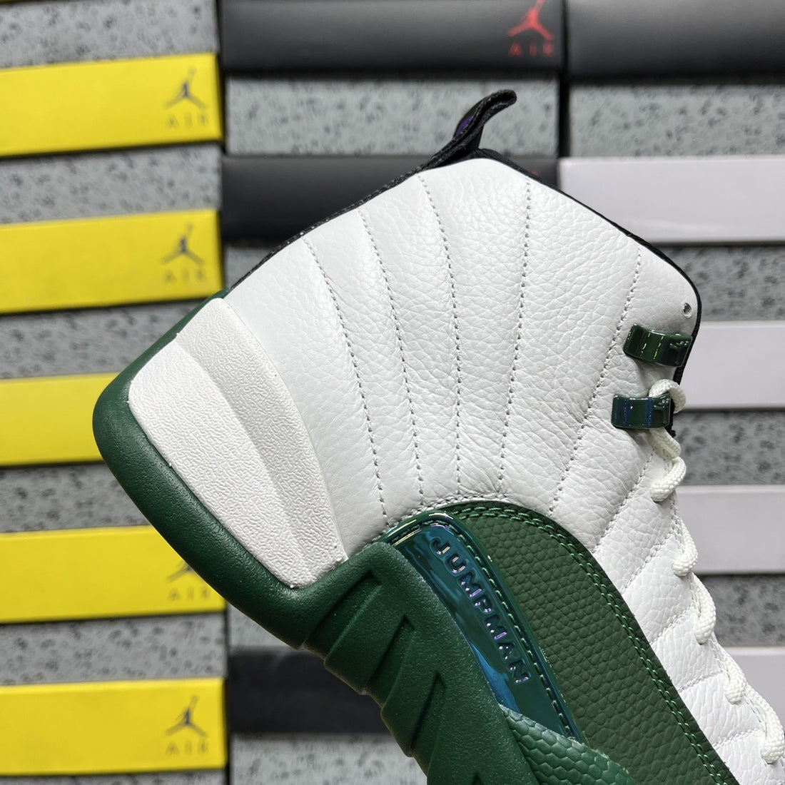 Air Jordan 12 Gorge Green
