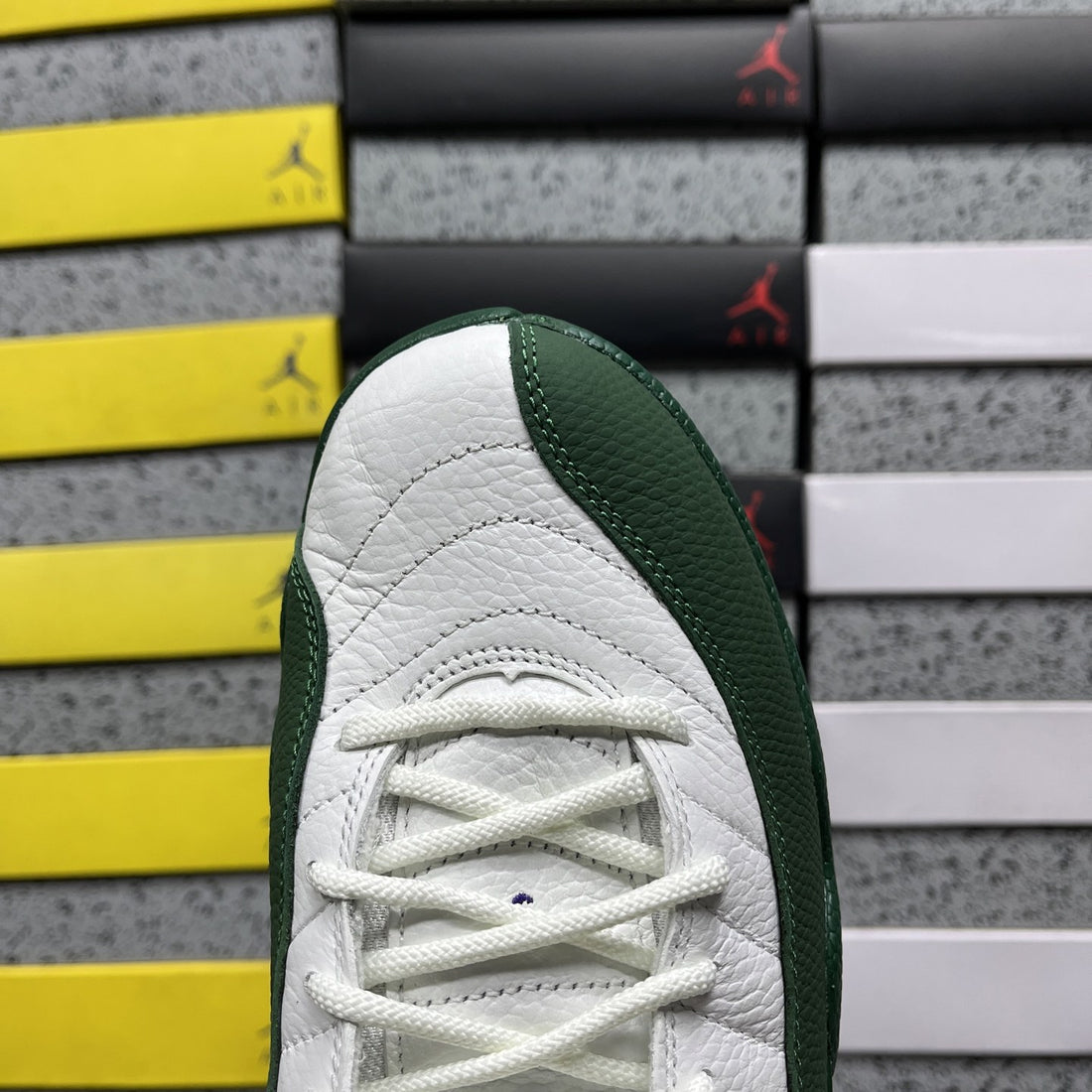 Air Jordan 12 Gorge Green