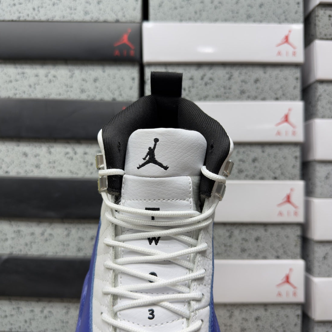 Air Jordan 12 Hyper Royal