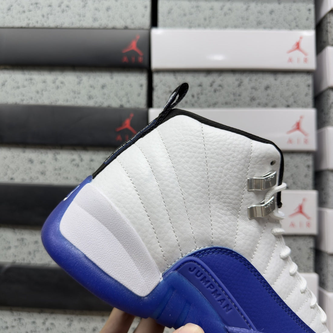 Air Jordan 12 Hyper Royal