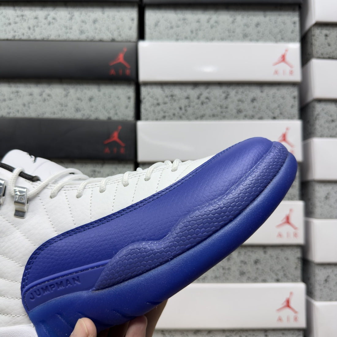 Air Jordan 12 Hyper Royal