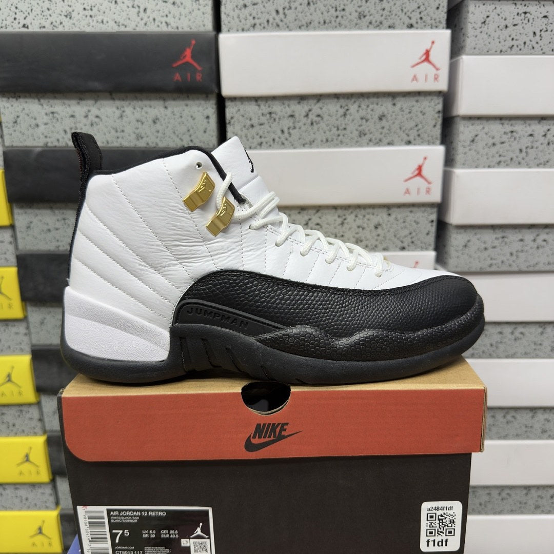 Air Jordan 12 Royalty Taxi