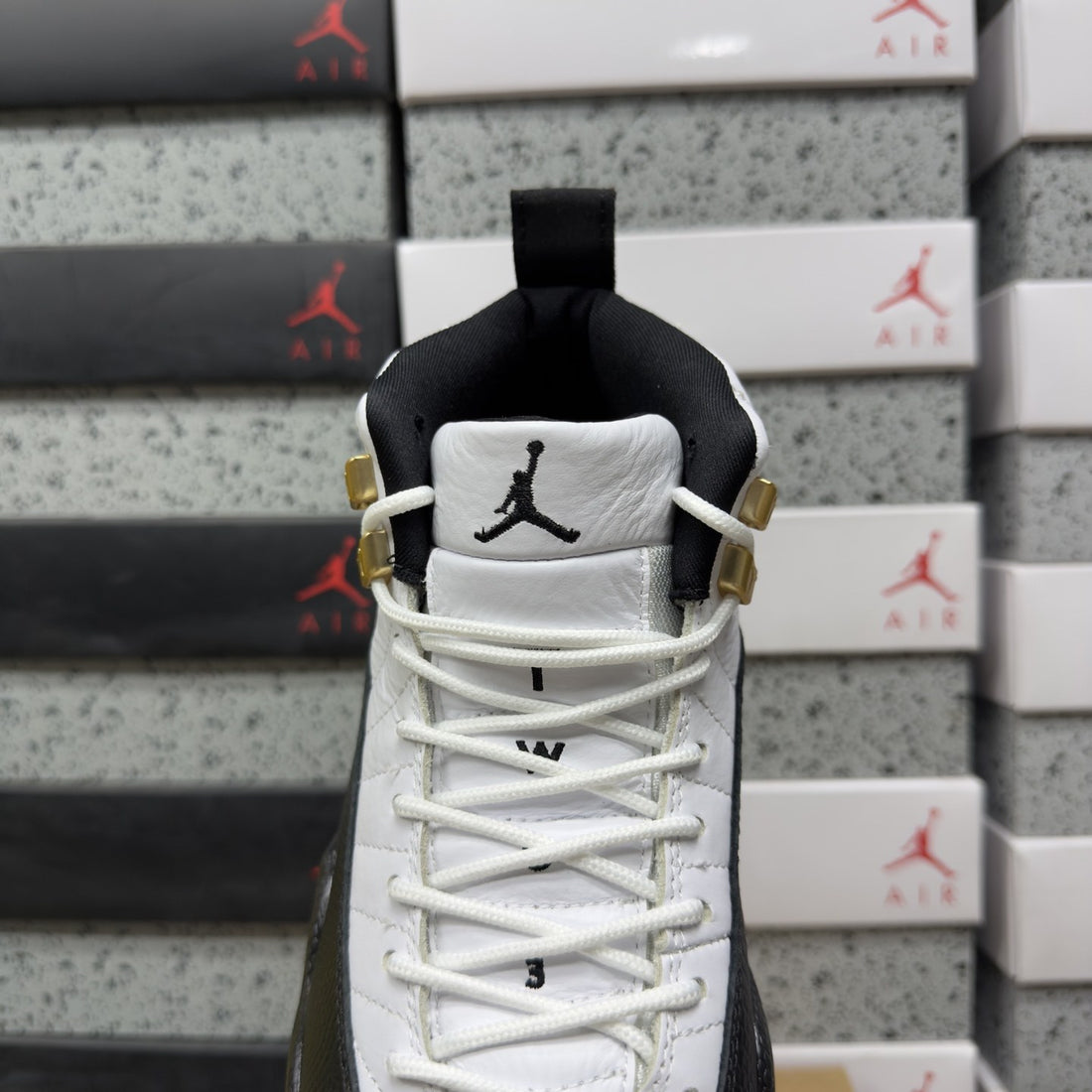 Air Jordan 12 Royalty Taxi