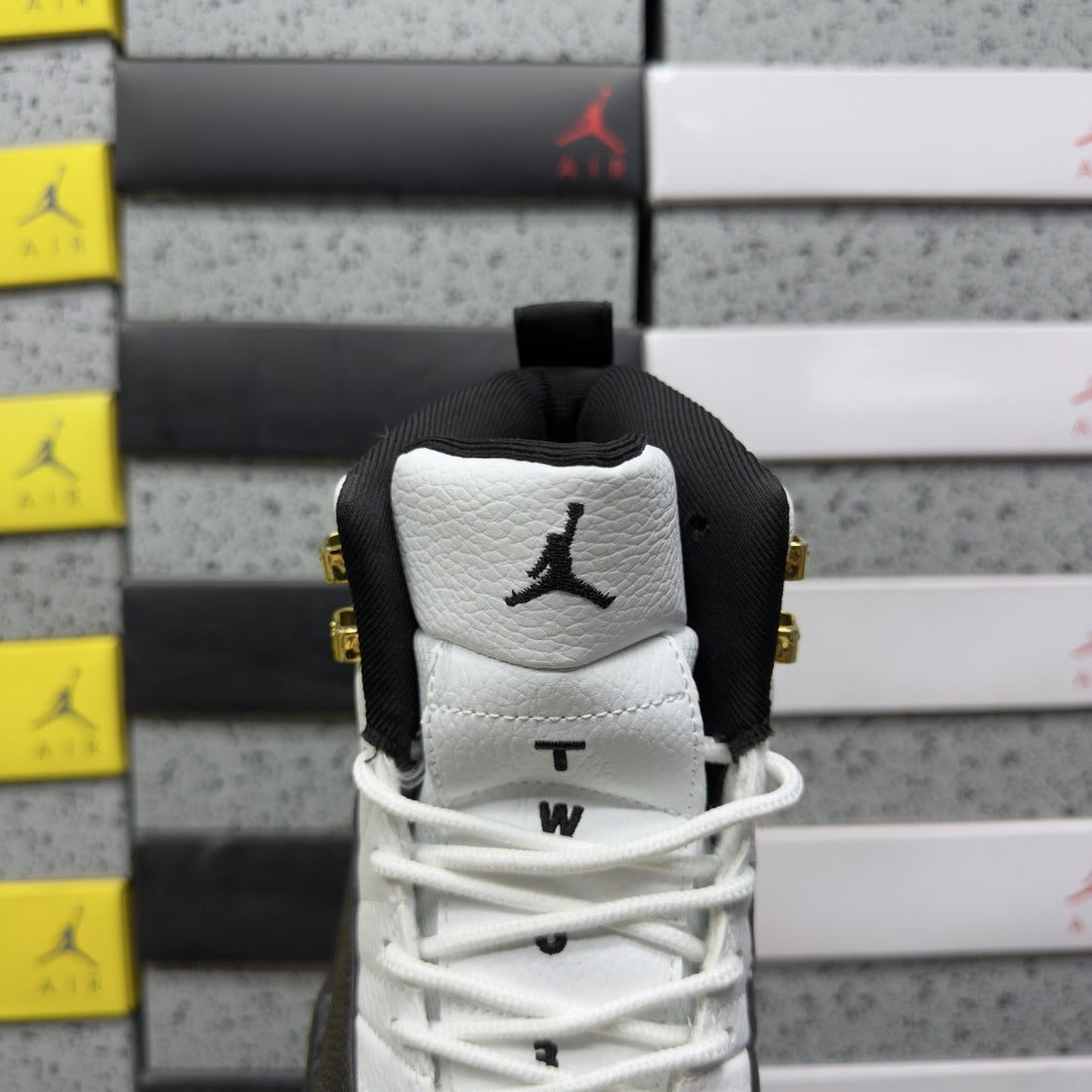 Air Jordan 12 Taxi Classic