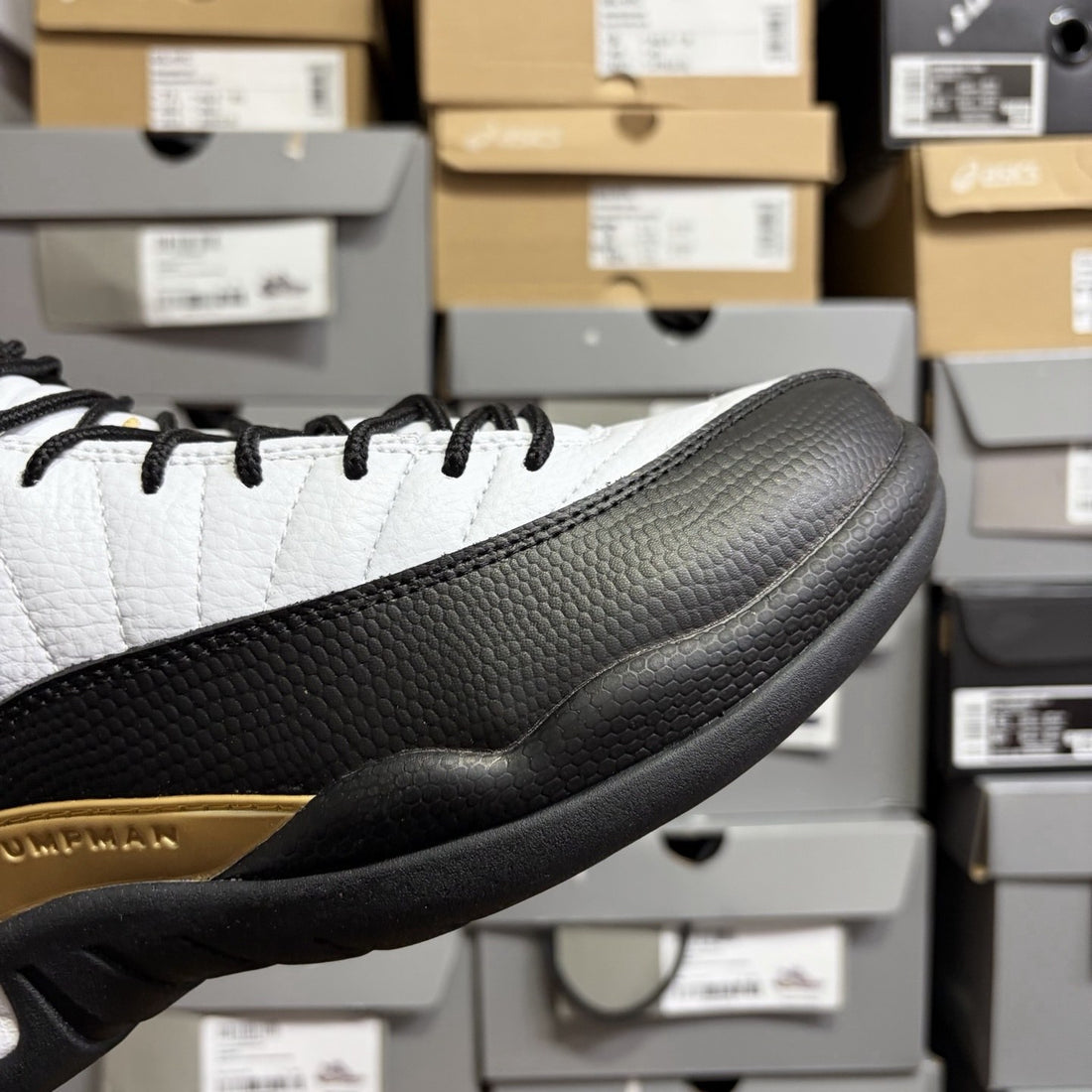 Air Jordan 12 Taxi Gold