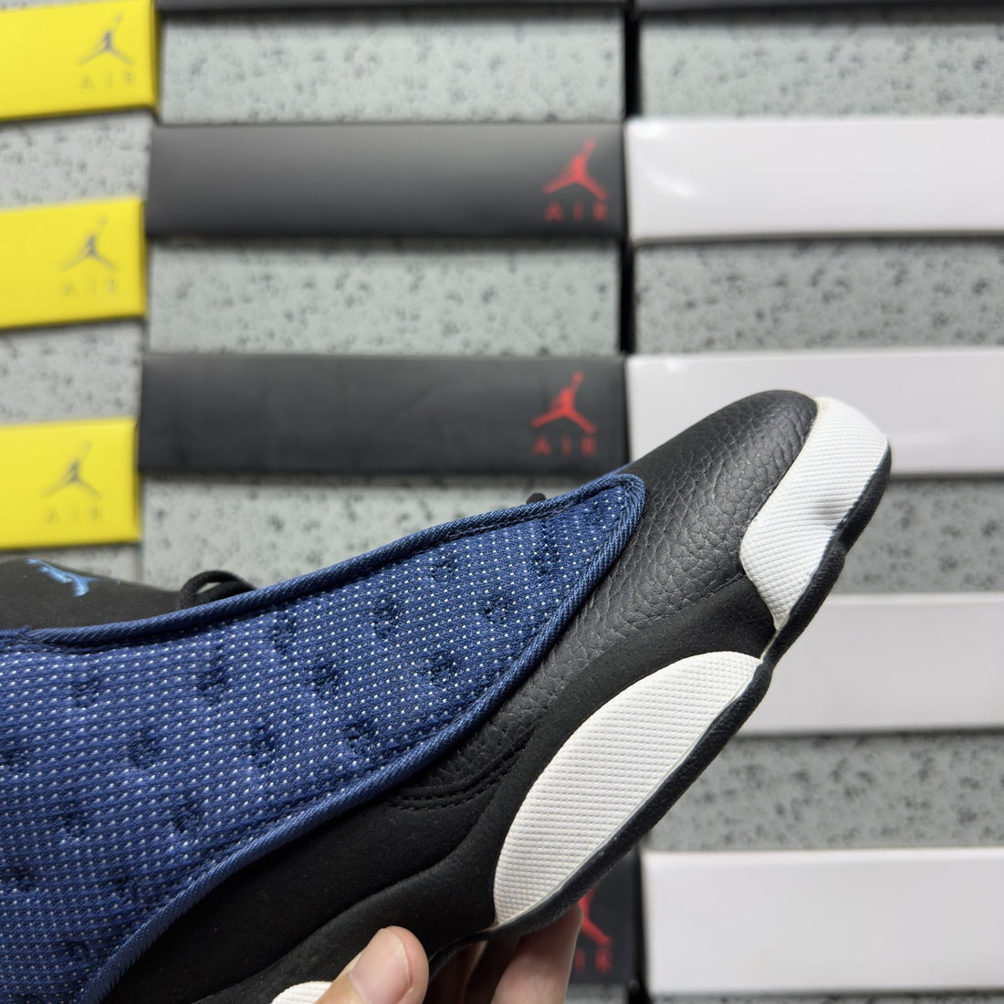Air Jordan 13 Brave Blue