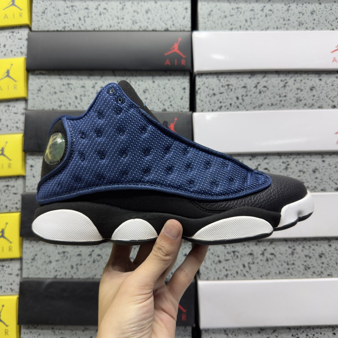 Air Jordan 13 Brave Blue