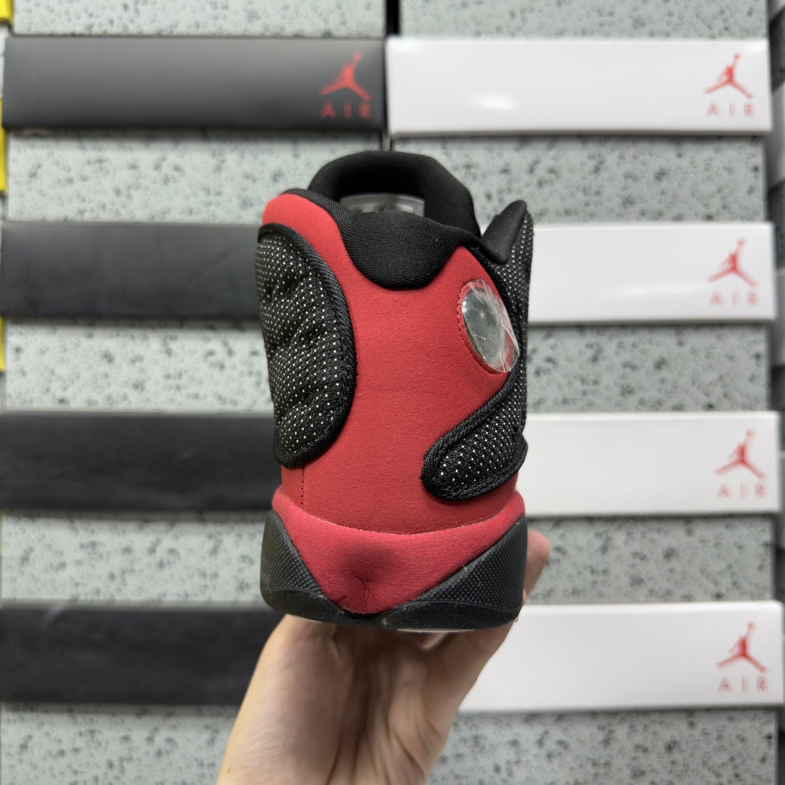 Air Jordan 13 Bred