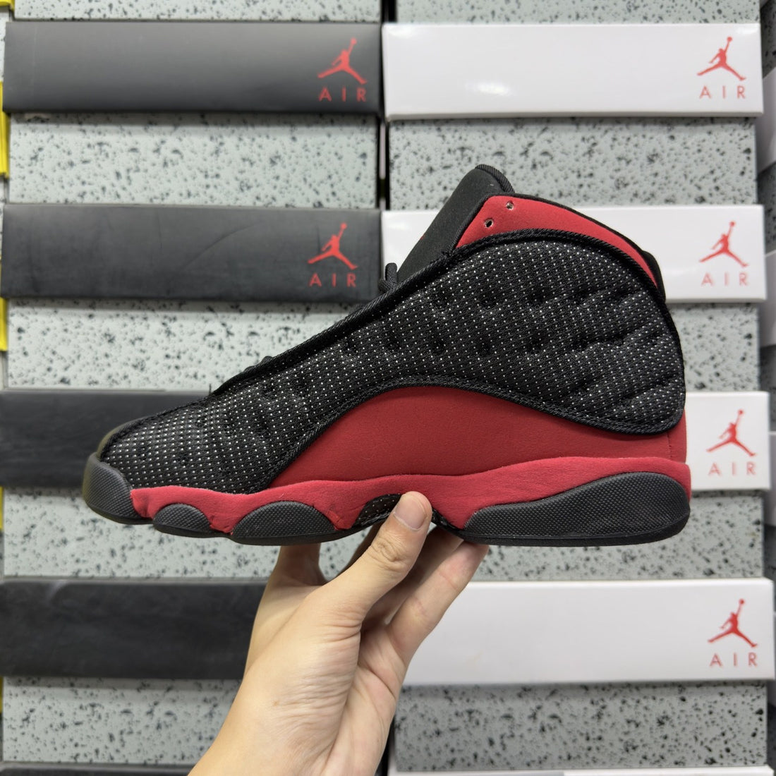 Air Jordan 13 Bred