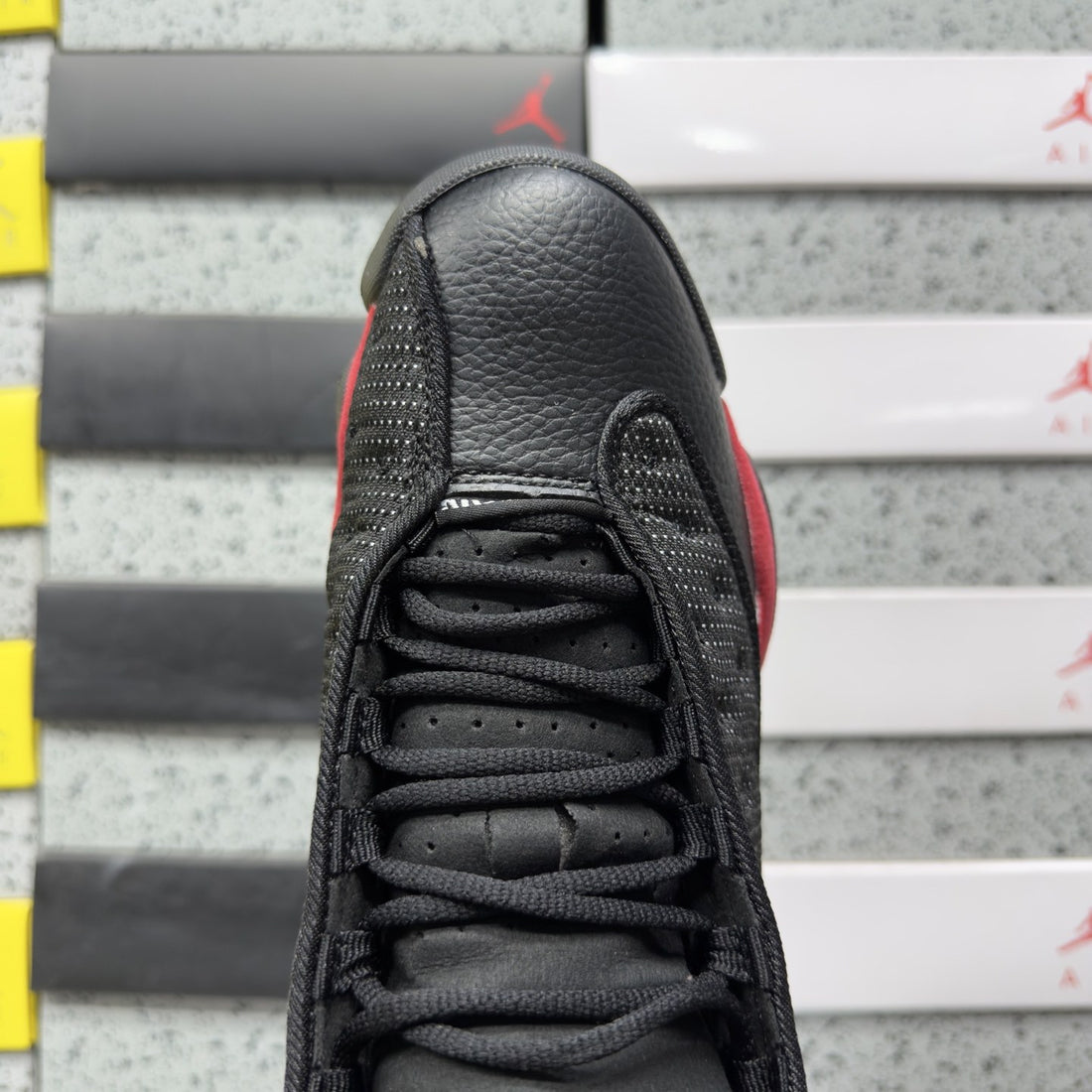 Air Jordan 13 Bred