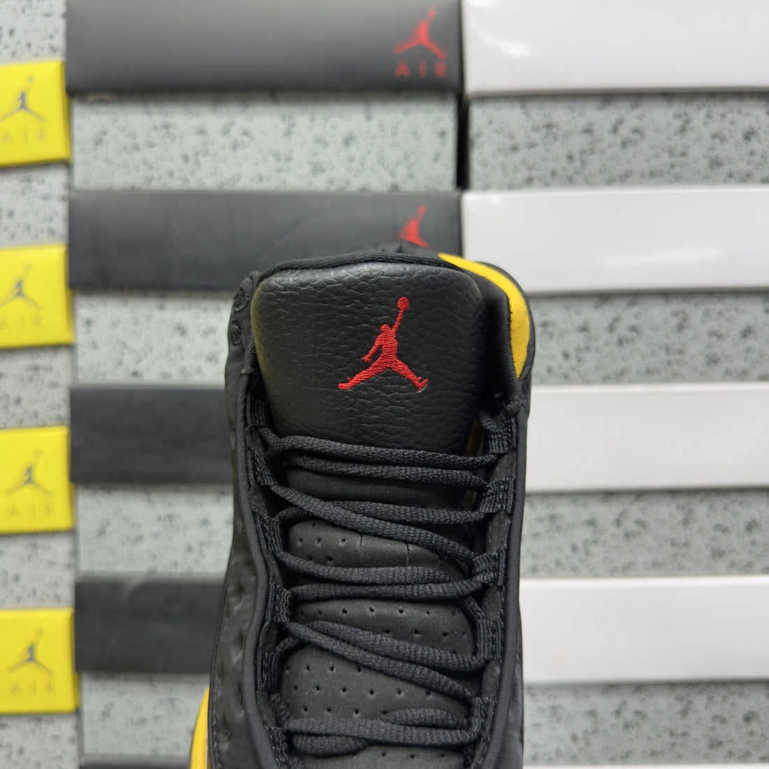Air Jordan 13 Del Sol