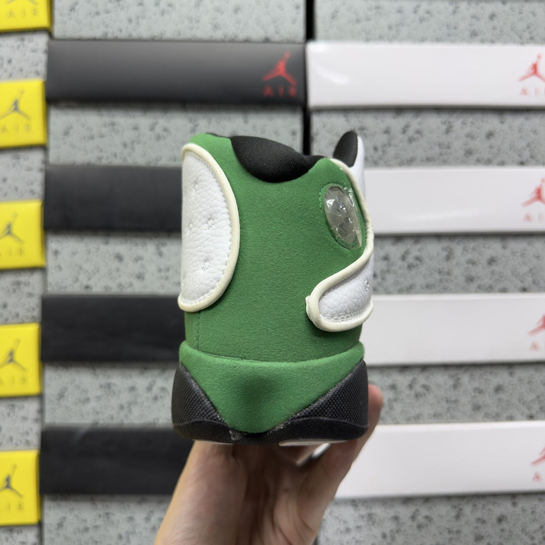 Air Jordan 13 Lucky Green