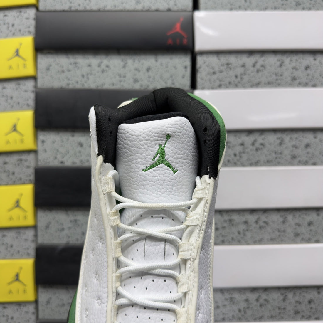 Air Jordan 13 Lucky Green