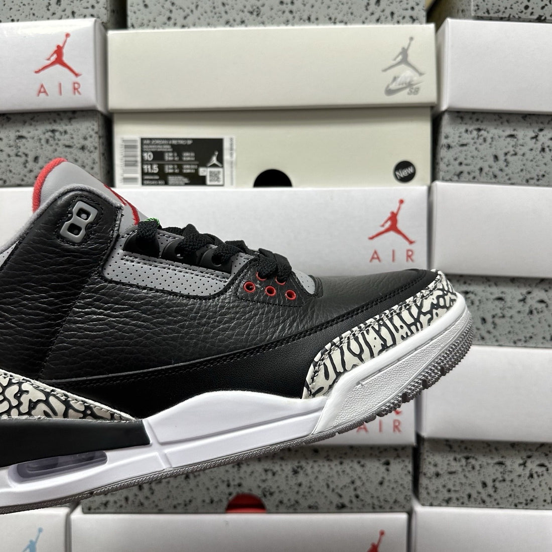 Air Jordan 3 Black Cement Classic
