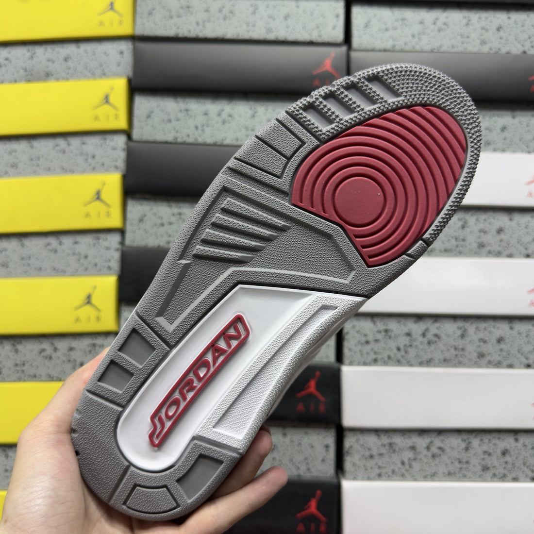 Air Jordan 3 Cardinal Red