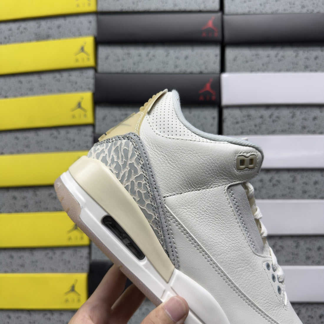 Air Jordan 3 Craft Ivory