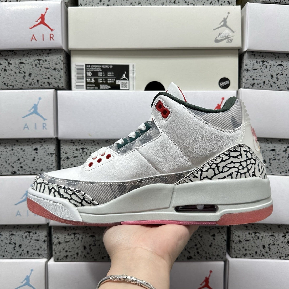 Air Jordan 3 Grey Cement Red