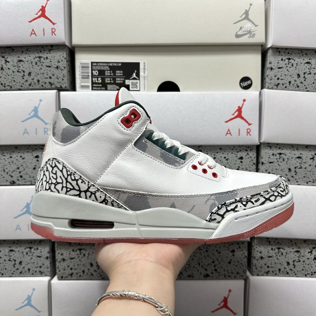 Air Jordan 3 Grey Cement Red