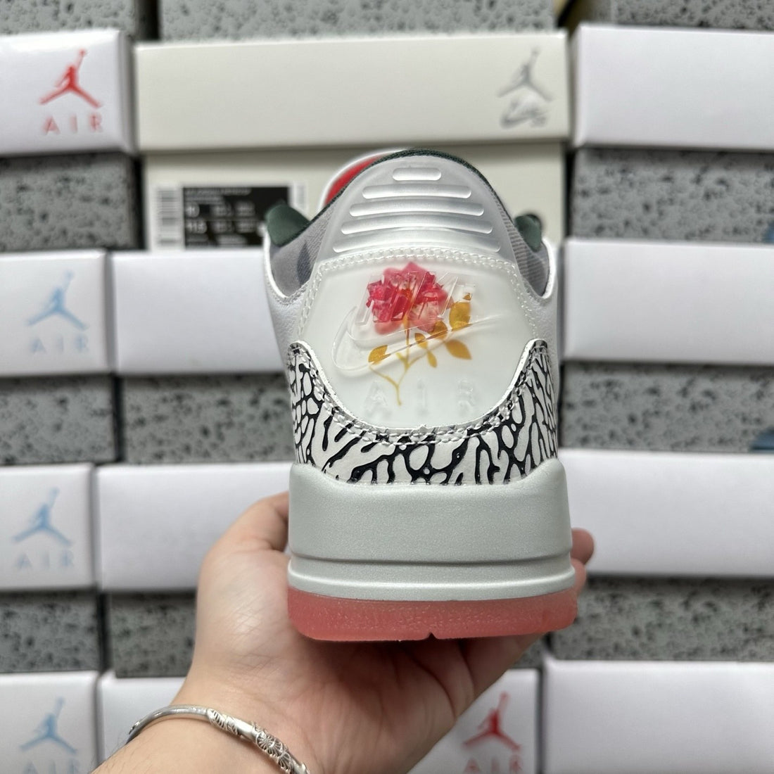 Air Jordan 3 Grey Cement Red