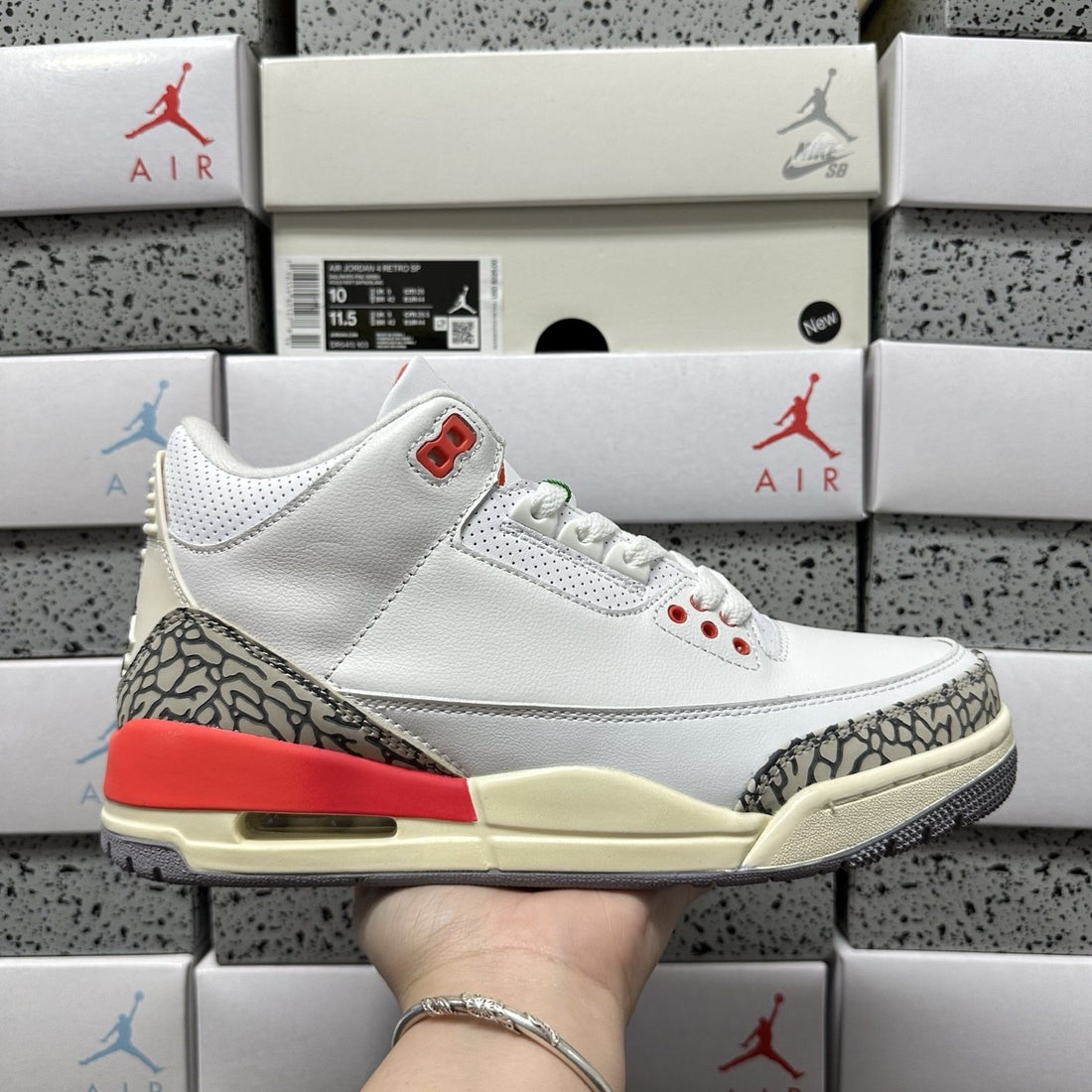 Air Jordan 3 Hall of Fame Infrared
