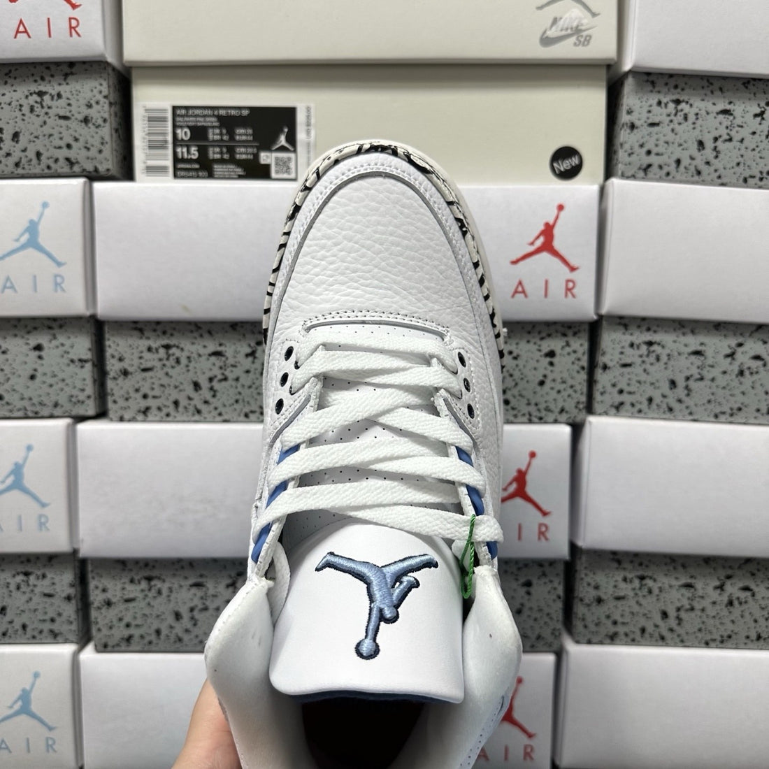 Air Jordan 3 Laser Blue Cement