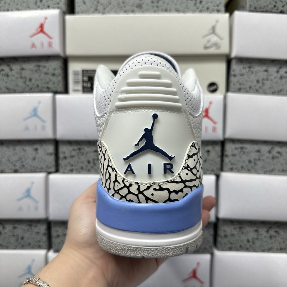 Air Jordan 3 Laser Blue Cement