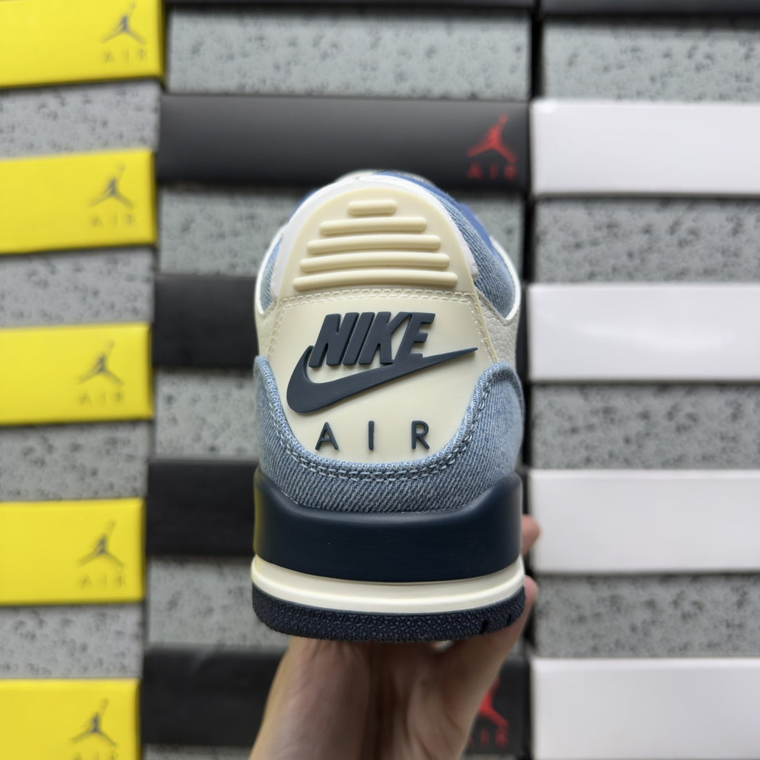 Air Jordan 3 Levi's White Denim