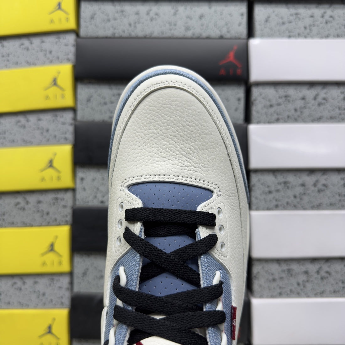Air Jordan 3 Levi's White Denim