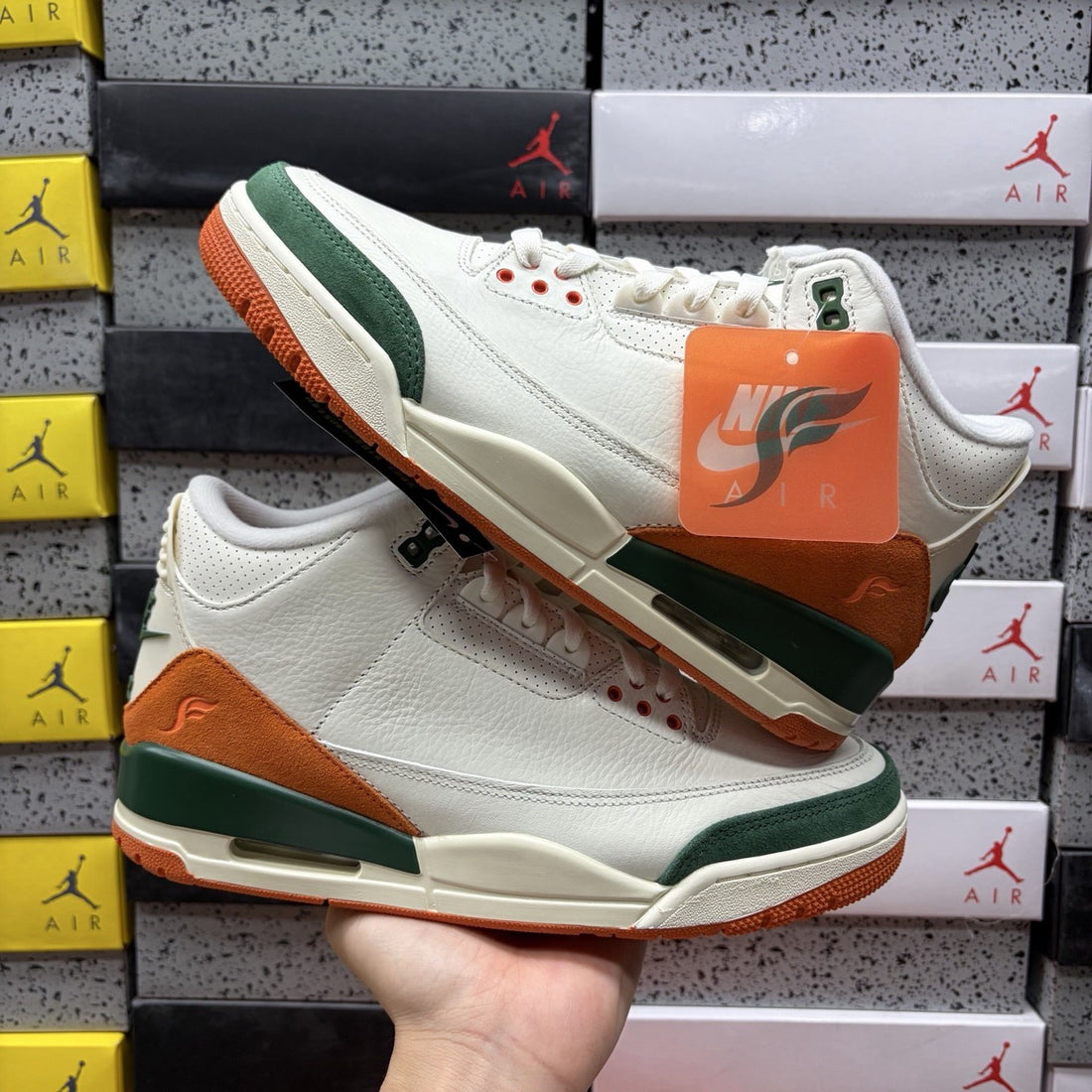 Air Jordan 3 Miami Hurricanes