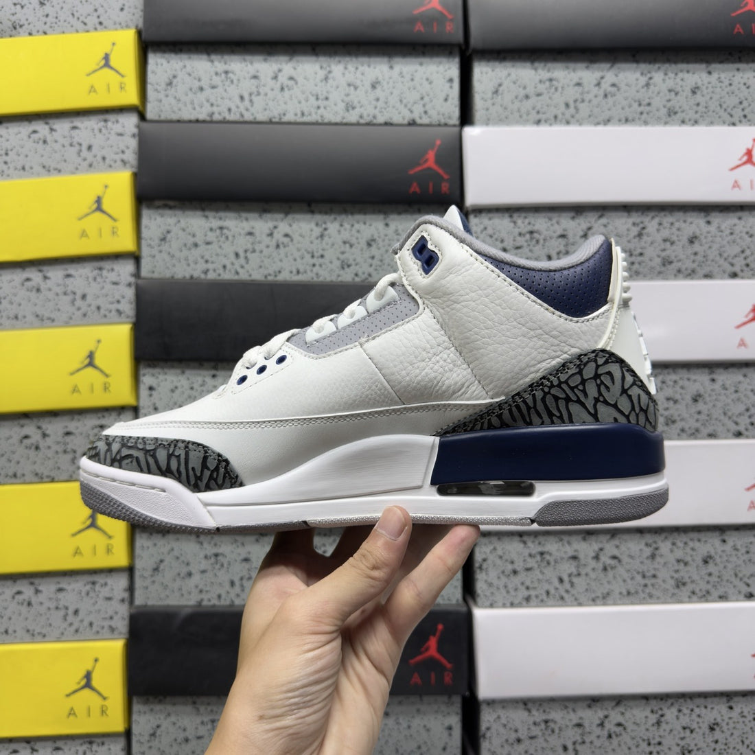 Air Jordan 3 Midnight Navy Cement