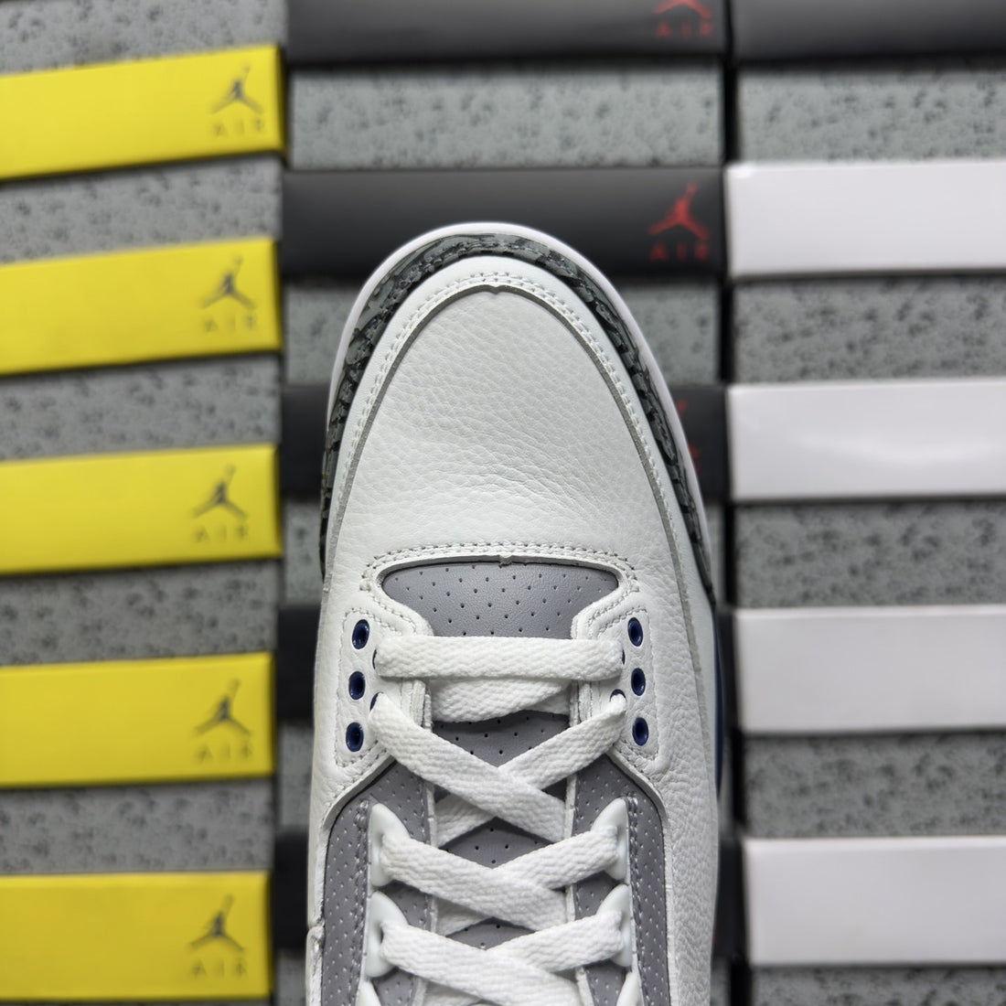 Air Jordan 3 Midnight Navy Cement