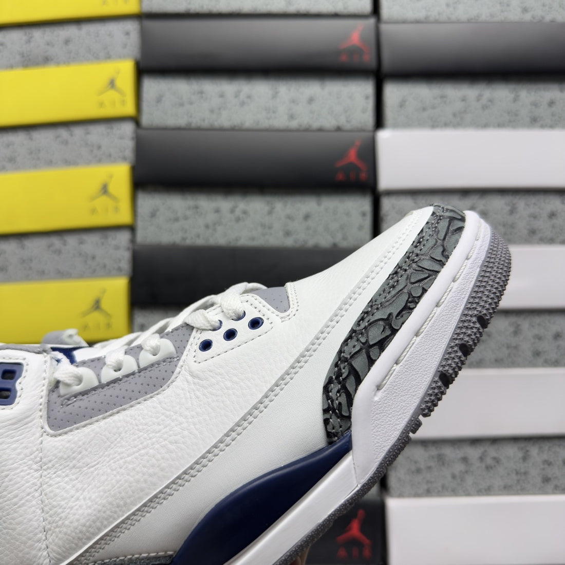Air Jordan 3 Midnight Navy Cement