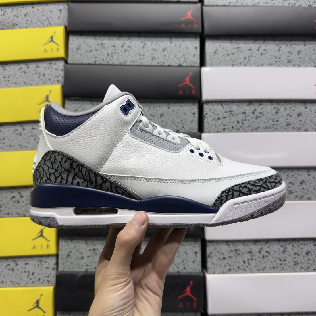 Air Jordan 3 Midnight Navy Cement