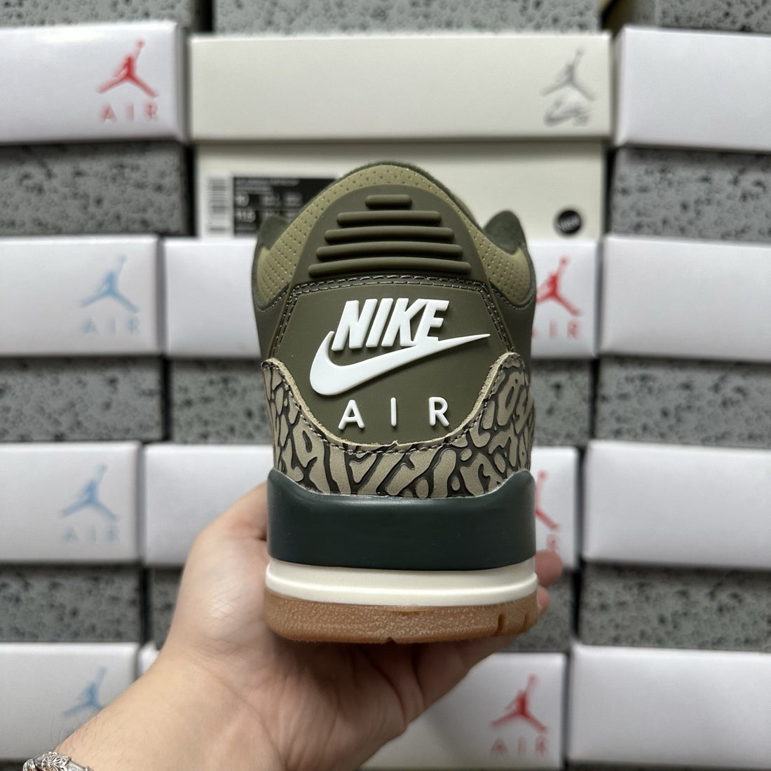 Air Jordan 3 Olive Cement
