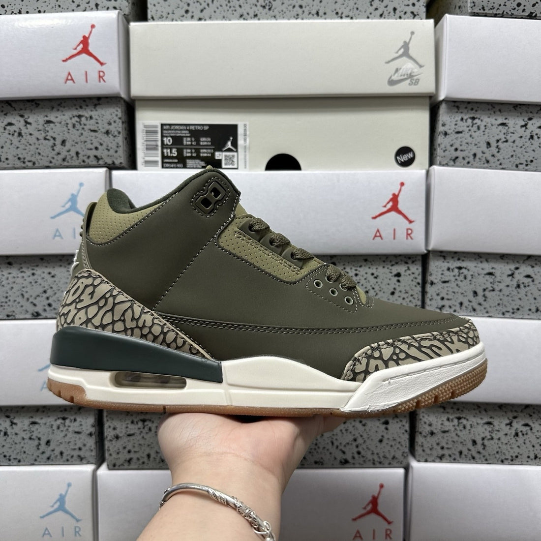 Air Jordan 3 Olive Cement