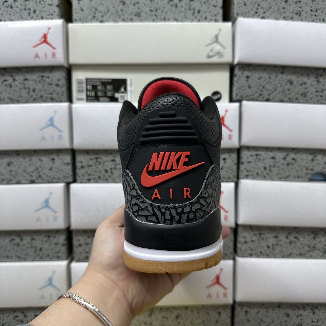 Air Jordan 3 Pine Green Black Cement