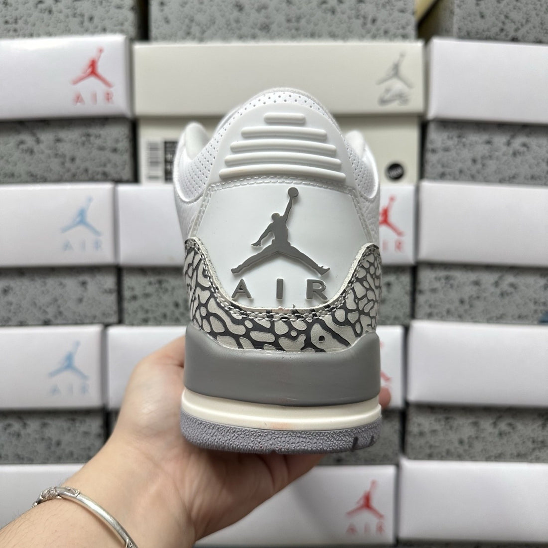 Air Jordan 3 Sail Cement Grey