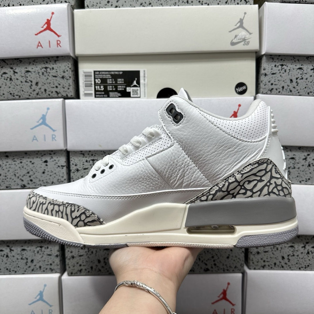 Air Jordan 3 Sail Cement Grey