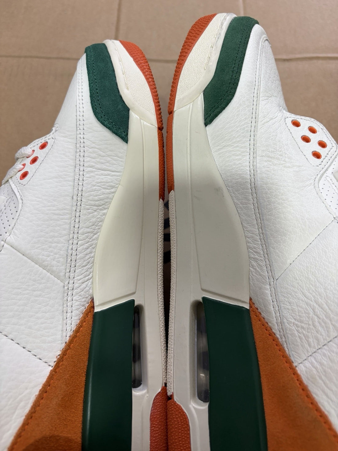 Air Jordan 3 Sail Pine Orange