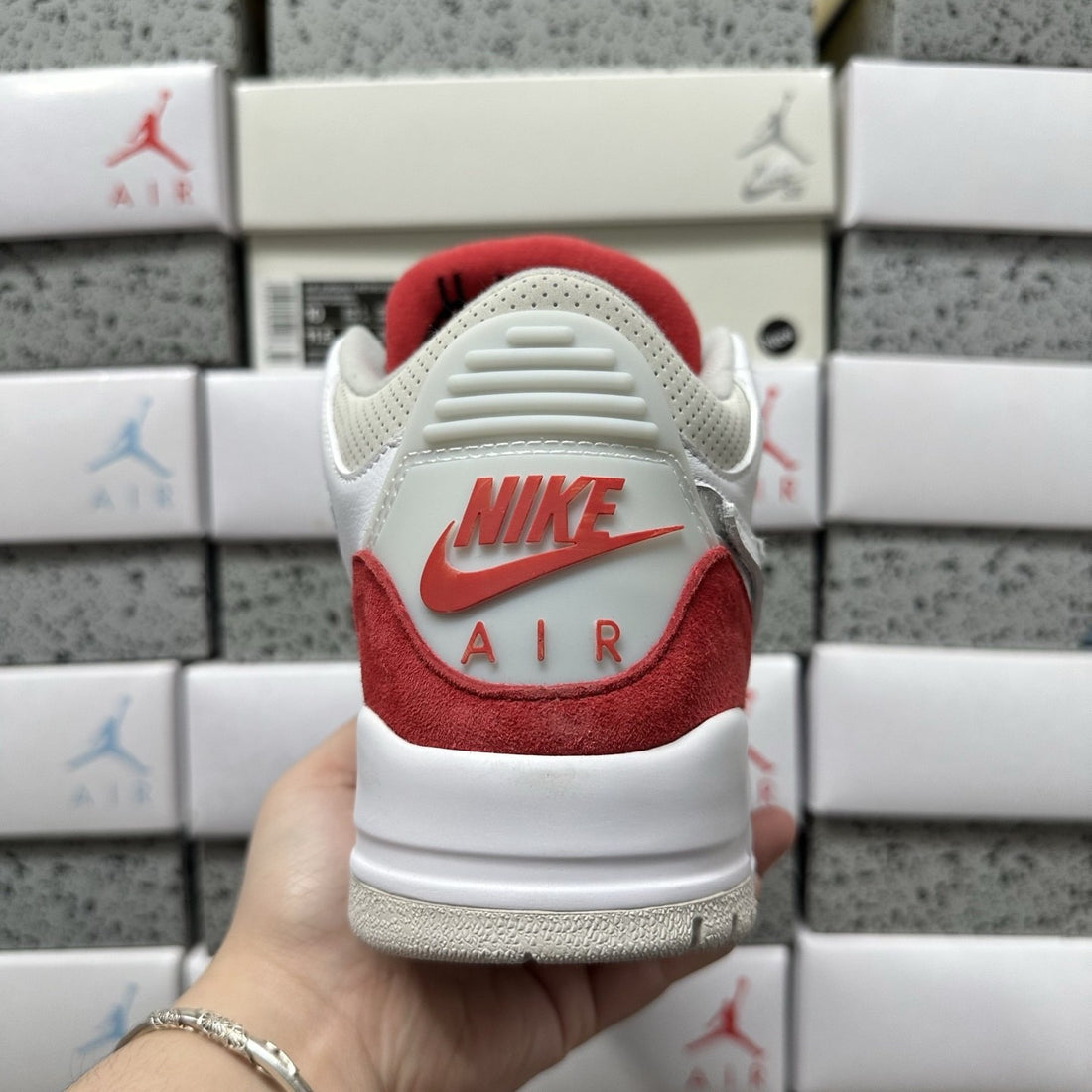 Air Jordan 3 Tinker Red Suede
