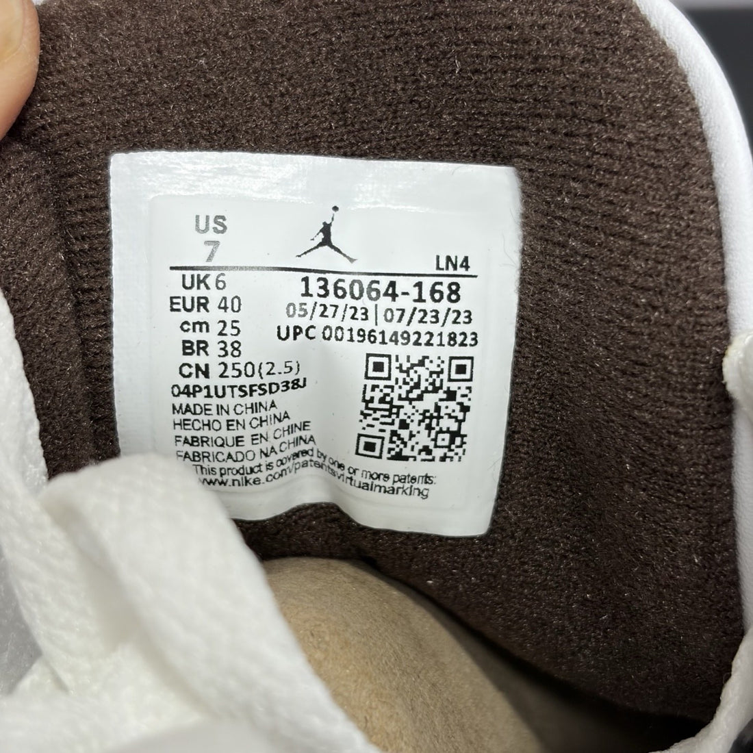 Air Jordan 3 Travis Scott Cactus Jack