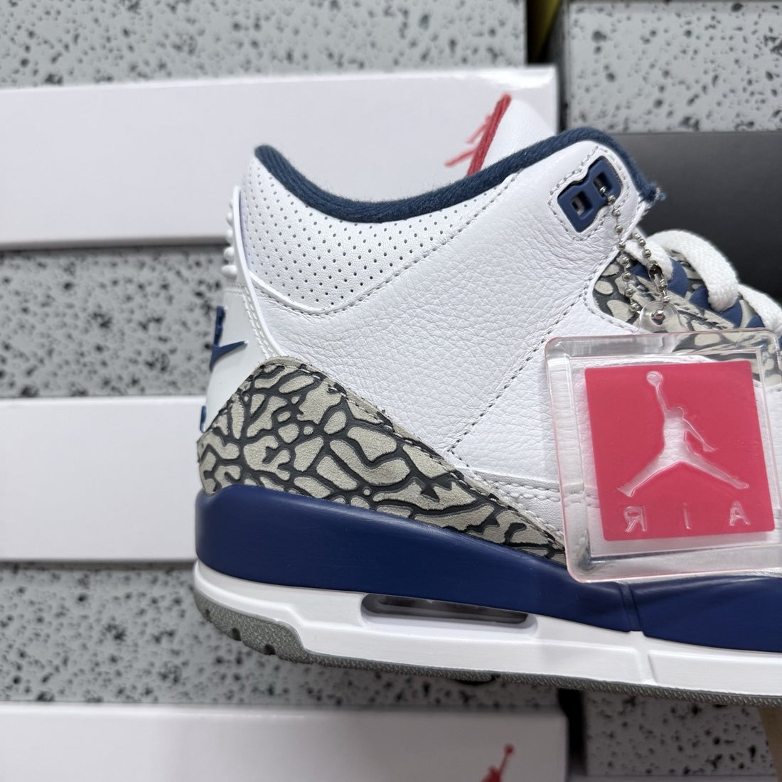 Air Jordan 3 True Blue Retro