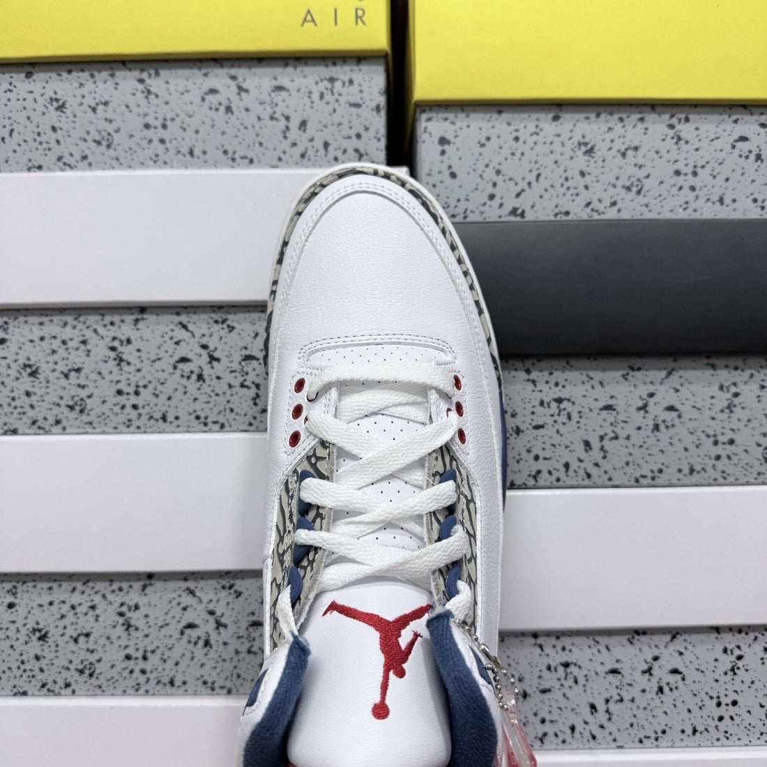 Air Jordan 3 True Blue Retro