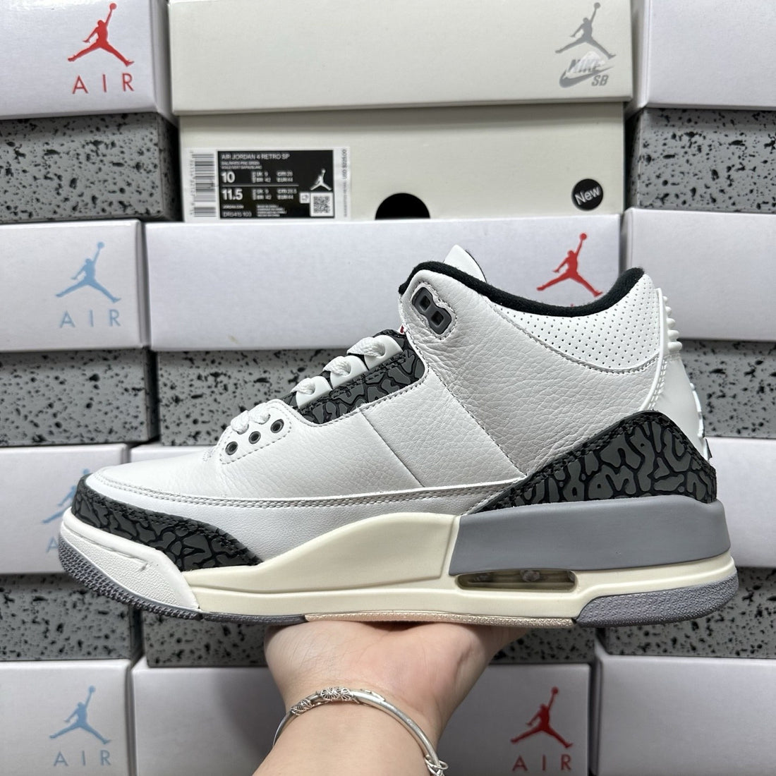 Air Jordan 3 White Cement Grey