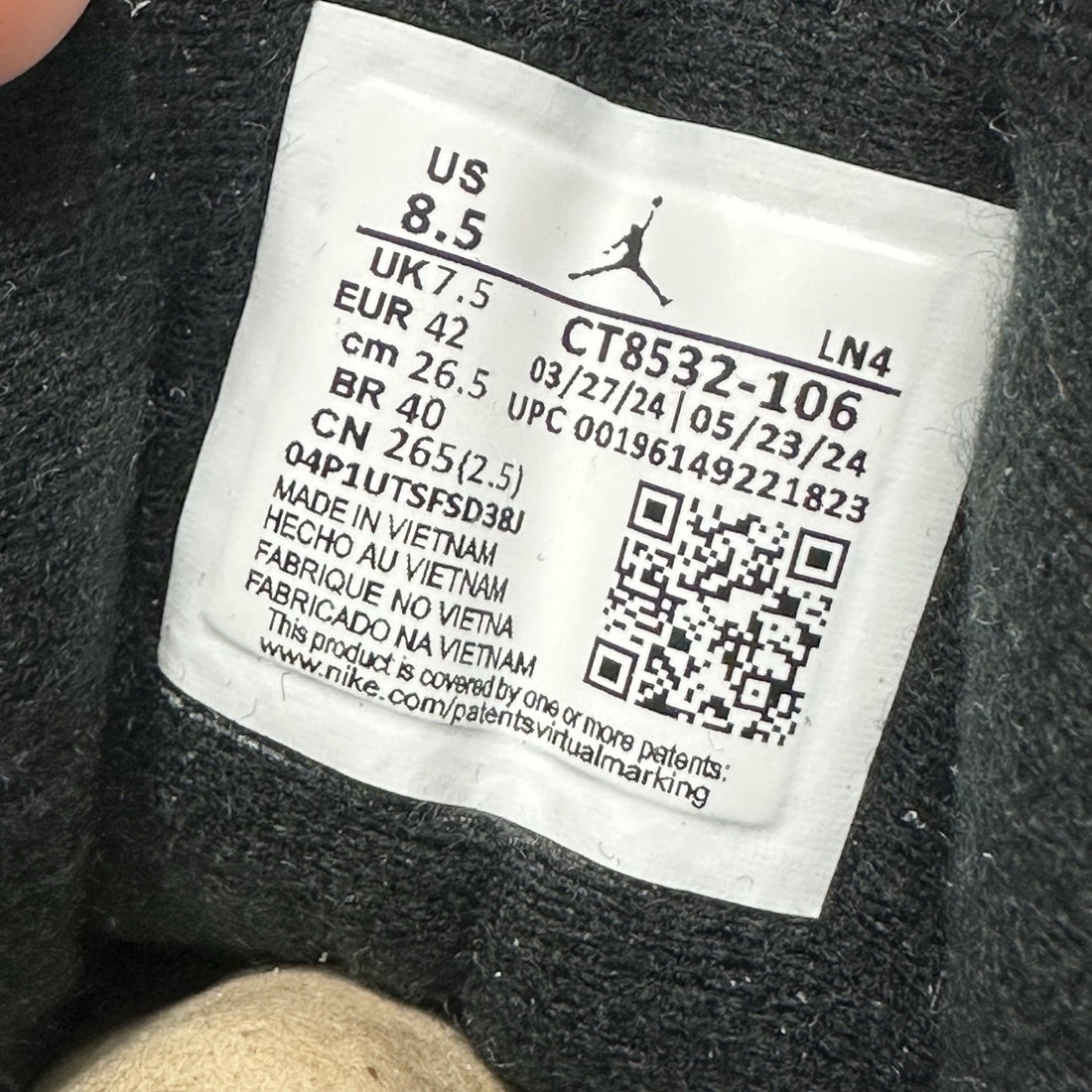 Air Jordan 3 White Cement Grey