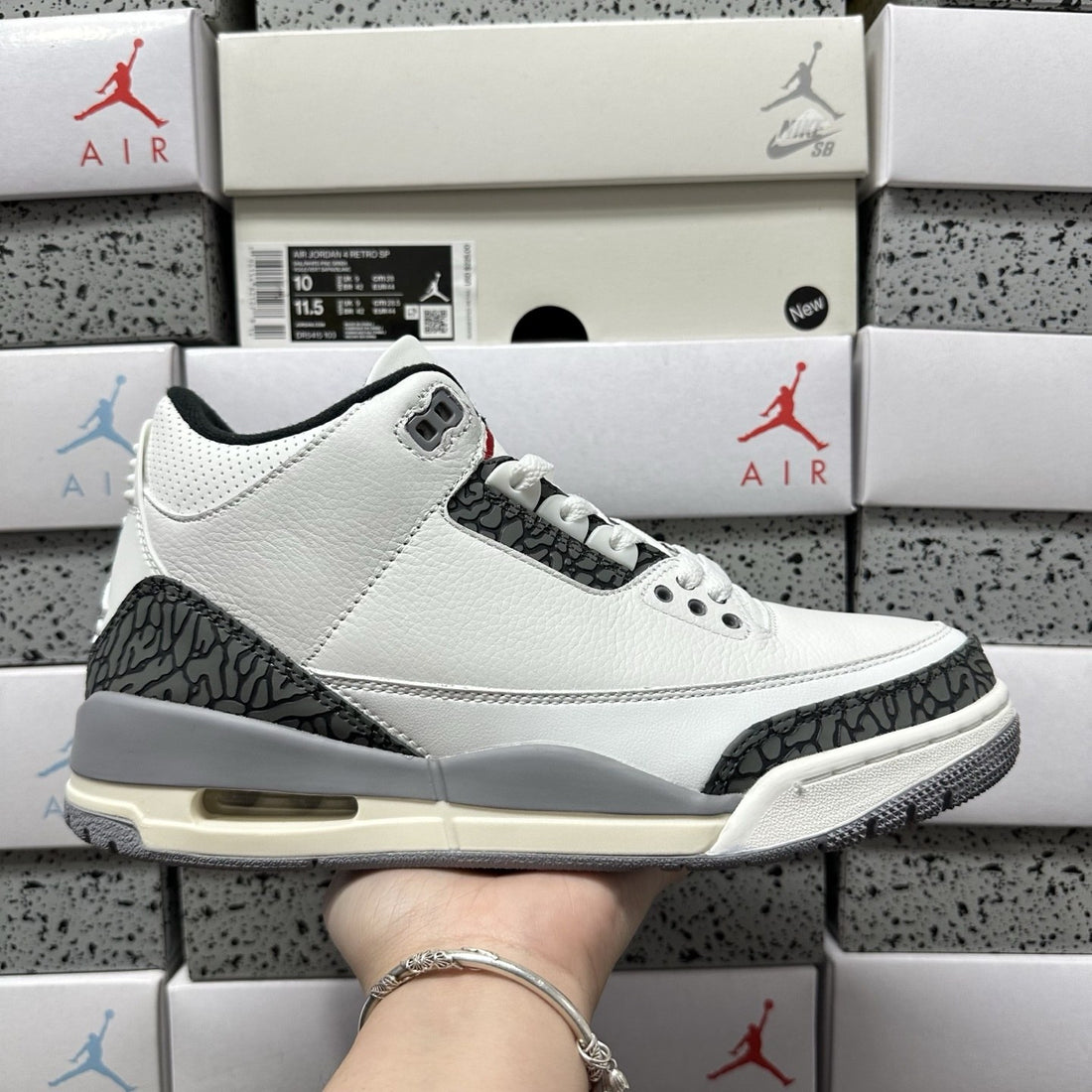 Air Jordan 3 White Cement Grey